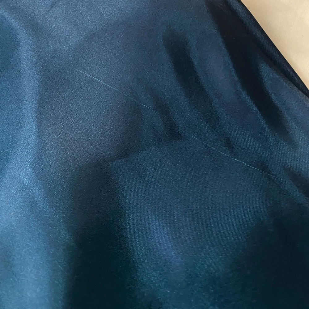 Jolie Deep Teal Satin V-Neck Prom Gown - Picture 10 of 11
